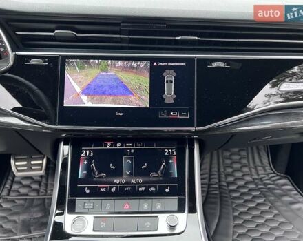 Белый Ауди Q8, объемом двигателя 3 л и пробегом 110 тыс. км за 63300 $, фото 67 на Automoto.ua