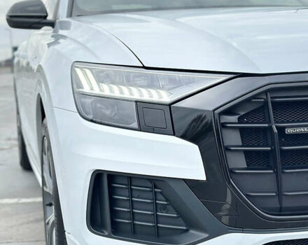 Белый Ауди Q8, объемом двигателя 2.97 л и пробегом 65 тыс. км за 65000 $, фото 12 на Automoto.ua