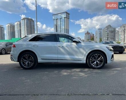 Белый Ауди Q8, объемом двигателя 3 л и пробегом 47 тыс. км за 68500 $, фото 4 на Automoto.ua