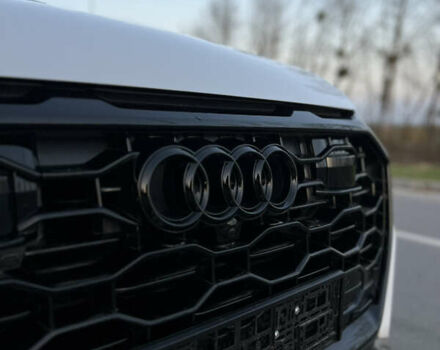 Белый Ауди Q8, объемом двигателя 3 л и пробегом 33 тыс. км за 67999 $, фото 7 на Automoto.ua