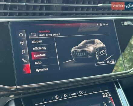 Белый Ауди Q8, объемом двигателя 3 л и пробегом 47 тыс. км за 68500 $, фото 46 на Automoto.ua