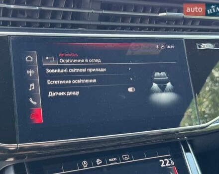 Белый Ауди Q8, объемом двигателя 3 л и пробегом 47 тыс. км за 68500 $, фото 50 на Automoto.ua