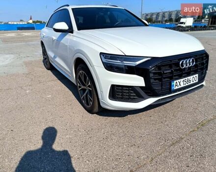 Білий Ауді Q8, об'ємом двигуна 3 л та пробігом 20 тис. км за 59000 $, фото 2 на Automoto.ua