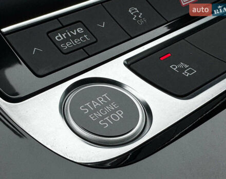 Білий Ауді Q8, об'ємом двигуна 3 л та пробігом 21 тис. км за 58990 $, фото 29 на Automoto.ua