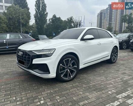 Білий Ауді Q8, об'ємом двигуна 2.97 л та пробігом 80 тис. км за 68800 $, фото 2 на Automoto.ua