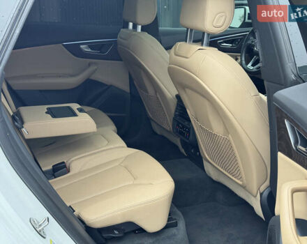 Белый Ауди Q8, объемом двигателя 3 л и пробегом 102 тыс. км за 52000 $, фото 33 на Automoto.ua