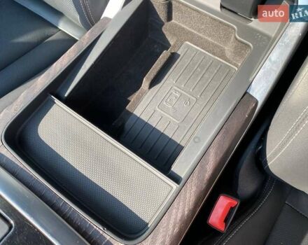Белый Ауди Q8, объемом двигателя 3 л и пробегом 80 тыс. км за 63800 $, фото 21 на Automoto.ua