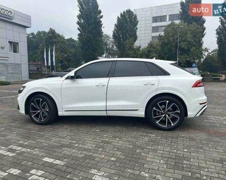 Білий Ауді Q8, об'ємом двигуна 2.97 л та пробігом 80 тис. км за 68800 $, фото 1 на Automoto.ua
