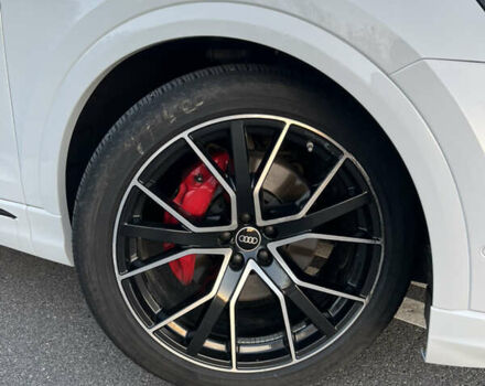 Белый Ауди Q8, объемом двигателя 3 л и пробегом 33 тыс. км за 67999 $, фото 9 на Automoto.ua
