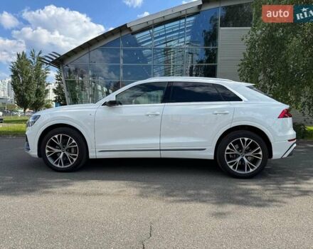 Белый Ауди Q8, объемом двигателя 3 л и пробегом 47 тыс. км за 68500 $, фото 21 на Automoto.ua
