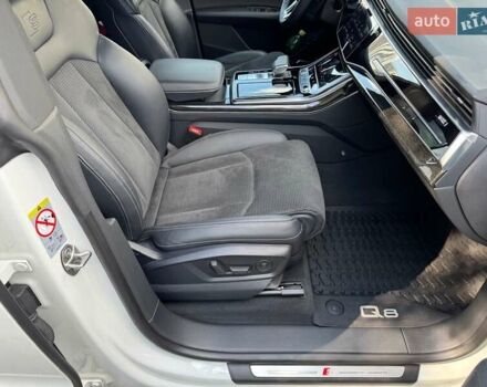 Белый Ауди Q8, объемом двигателя 3 л и пробегом 47 тыс. км за 68500 $, фото 74 на Automoto.ua