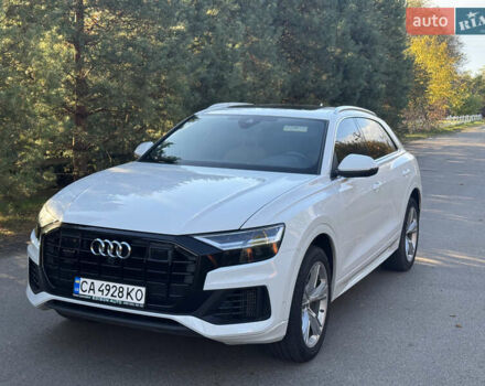 Ауді Q8 2021 у Києві на Automoto.ua Білий Ауді Q8, об'ємом двигуна 3 л та пробігом 102 тис. км за 57000 $, фото 1 на Automoto.ua