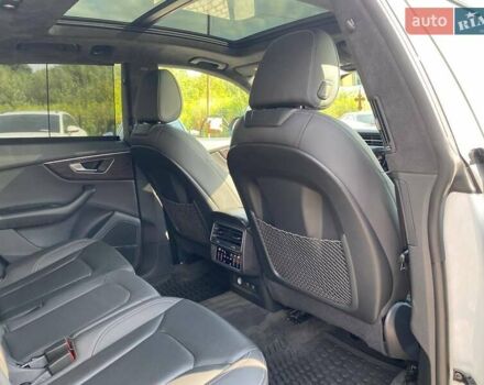 Белый Ауди Q8, объемом двигателя 3 л и пробегом 80 тыс. км за 63800 $, фото 29 на Automoto.ua