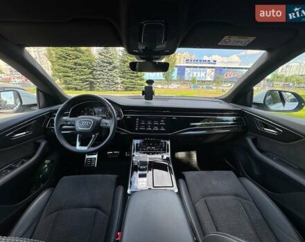 Белый Ауди Q8, объемом двигателя 3 л и пробегом 47 тыс. км за 68500 $, фото 77 на Automoto.ua