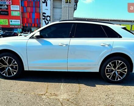 Білий Ауді Q8, об'ємом двигуна 3 л та пробігом 20 тис. км за 59000 $, фото 5 на Automoto.ua