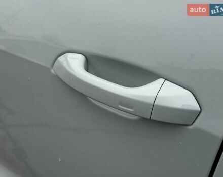 Білий Ауді Q8, об'ємом двигуна 3 л та пробігом 21 тис. км за 58990 $, фото 11 на Automoto.ua
