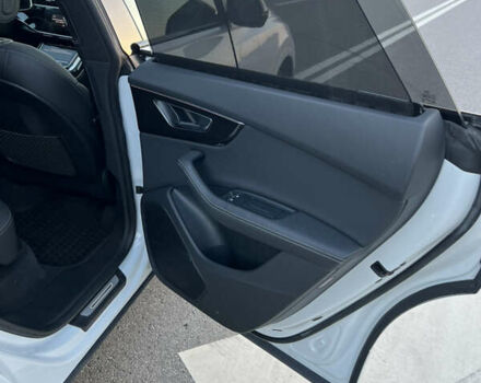 Белый Ауди Q8, объемом двигателя 3 л и пробегом 33 тыс. км за 67999 $, фото 54 на Automoto.ua