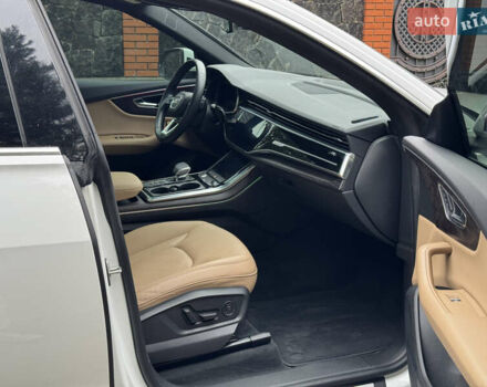 Ауді Q8 2021 у Києві на Automoto.ua Білий Ауді Q8, об'ємом двигуна 3 л та пробігом 102 тис. км за 57000 $, фото 50 на Automoto.ua