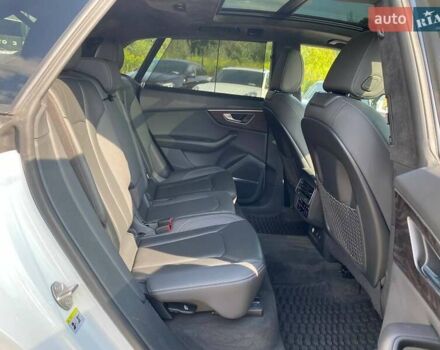 Белый Ауди Q8, объемом двигателя 3 л и пробегом 80 тыс. км за 63800 $, фото 28 на Automoto.ua