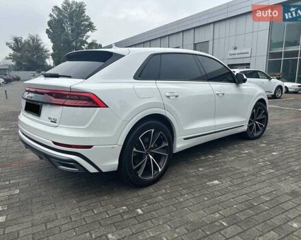 Білий Ауді Q8, об'ємом двигуна 2.97 л та пробігом 80 тис. км за 68800 $, фото 5 на Automoto.ua
