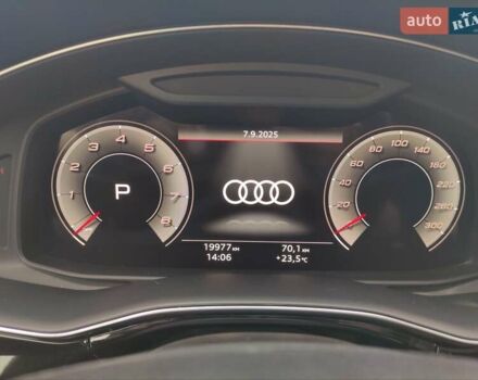 Білий Ауді Q8, об'ємом двигуна 3 л та пробігом 20 тис. км за 59000 $, фото 17 на Automoto.ua