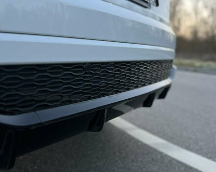 Белый Ауди Q8, объемом двигателя 3 л и пробегом 33 тыс. км за 67999 $, фото 18 на Automoto.ua