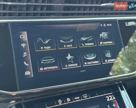 Белый Ауди Q8, объемом двигателя 3 л и пробегом 47 тыс. км за 68500 $, фото 43 на Automoto.ua