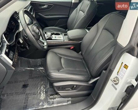 Белый Ауди Q8, объемом двигателя 3 л и пробегом 82 тыс. км за 39000 $, фото 9 на Automoto.ua