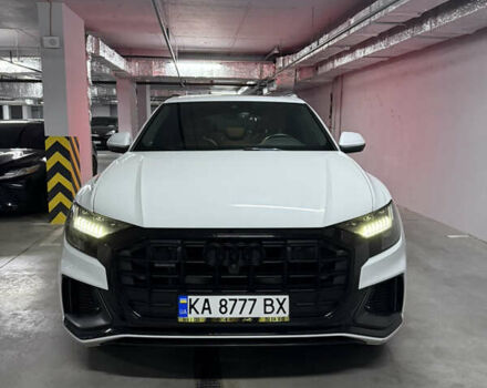 Белый Ауди Q8, объемом двигателя 3 л и пробегом 50 тыс. км за 70999 $, фото 1 на Automoto.ua