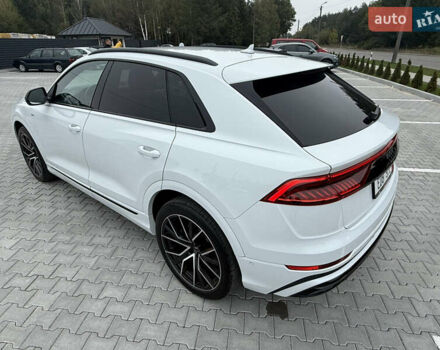 Білий Ауді Q8, об'ємом двигуна 2.97 л та пробігом 120 тис. км за 73900 $, фото 30 на Automoto.ua