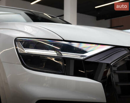 Белый Ауди Q8, объемом двигателя 3 л и пробегом 18 тыс. км за 58909 $, фото 12 на Automoto.ua