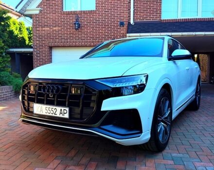 Белый Ауди Q8, объемом двигателя 4 л и пробегом 25 тыс. км за 91000 $, фото 1 на Automoto.ua
