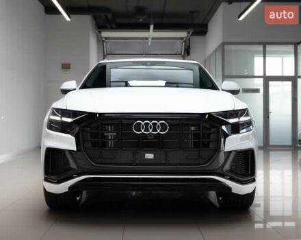 Белый Ауди Q8, объемом двигателя 3 л и пробегом 18 тыс. км за 58909 $, фото 1 на Automoto.ua