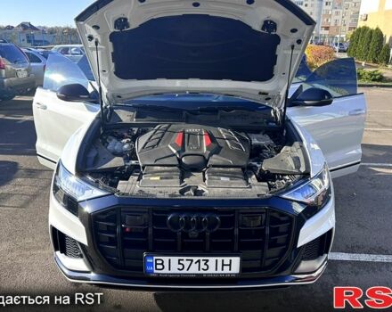 Белый Ауди Q8, объемом двигателя 4 л и пробегом 27 тыс. км за 94750 $, фото 5 на Automoto.ua