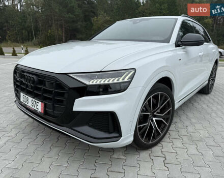 Білий Ауді Q8, об'ємом двигуна 2.97 л та пробігом 120 тис. км за 73900 $, фото 4 на Automoto.ua