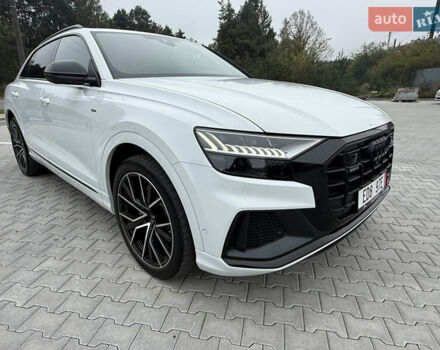 Білий Ауді Q8, об'ємом двигуна 2.97 л та пробігом 120 тис. км за 73900 $, фото 9 на Automoto.ua
