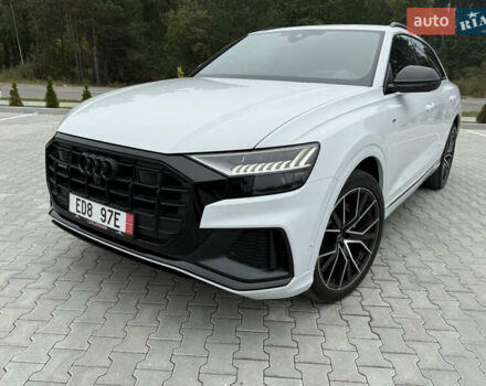 Білий Ауді Q8, об'ємом двигуна 2.97 л та пробігом 120 тис. км за 73900 $, фото 1 на Automoto.ua