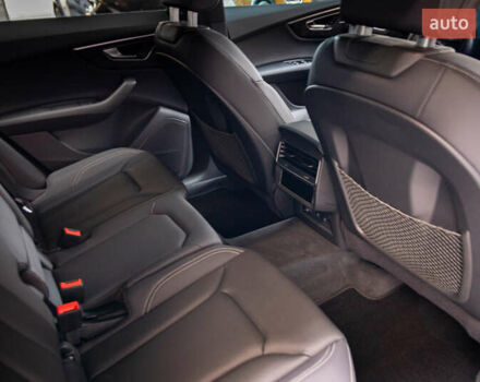 Белый Ауди Q8, объемом двигателя 3 л и пробегом 18 тыс. км за 58999 $, фото 35 на Automoto.ua