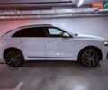 Белый Ауди Q8, объемом двигателя 3 л и пробегом 50 тыс. км за 70999 $, фото 3 на Automoto.ua