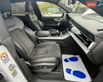 Білий Ауді Q8, об'ємом двигуна 2.97 л та пробігом 120 тис. км за 73900 $, фото 70 на Automoto.ua
