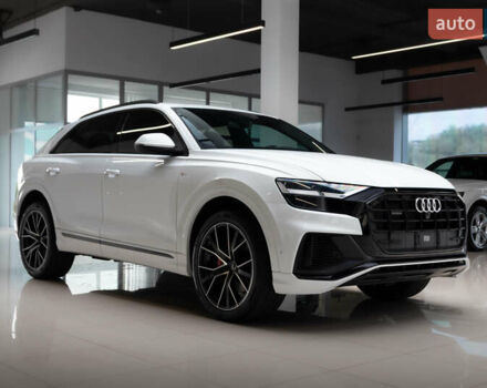 Белый Ауди Q8, объемом двигателя 3 л и пробегом 18 тыс. км за 59907 $, фото 1 на Automoto.ua