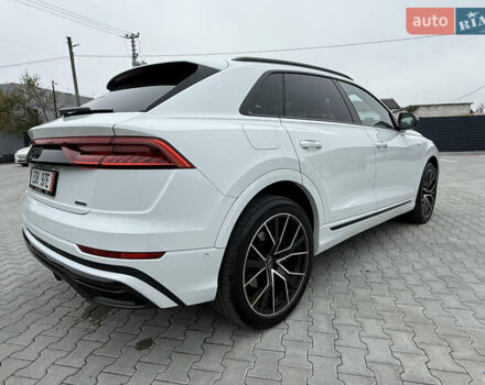 Білий Ауді Q8, об'ємом двигуна 2.97 л та пробігом 120 тис. км за 73900 $, фото 22 на Automoto.ua