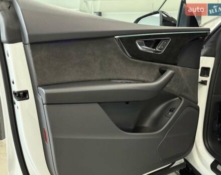 Белый Ауди Q8, объемом двигателя 2.97 л и пробегом 133 тыс. км за 62500 $, фото 39 на Automoto.ua