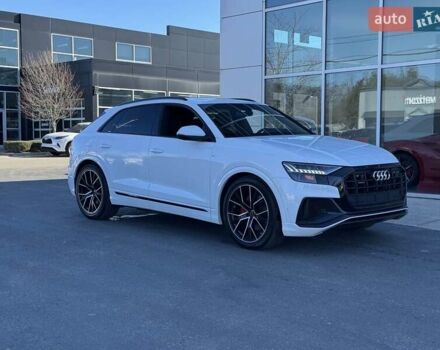 Белый Ауди Q8, объемом двигателя 3 л и пробегом 49 тыс. км за 35500 $, фото 2 на Automoto.ua