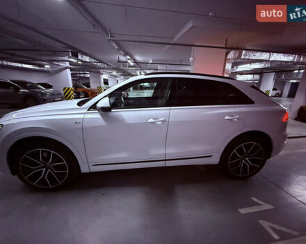 Белый Ауди Q8, объемом двигателя 3 л и пробегом 50 тыс. км за 70999 $, фото 7 на Automoto.ua