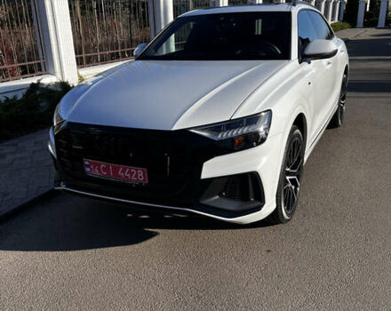 Белый Ауди Q8, объемом двигателя 3 л и пробегом 39 тыс. км за 73500 $, фото 1 на Automoto.ua