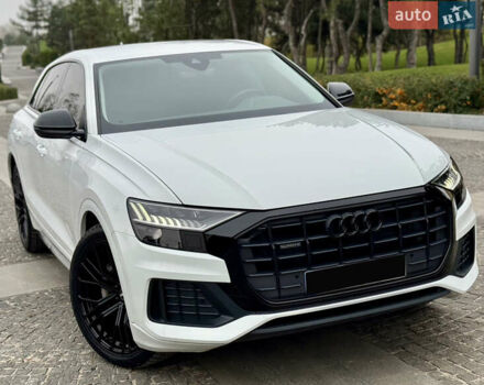 Білий Ауді Q8, об'ємом двигуна 2.97 л та пробігом 94 тис. км за 72500 $, фото 18 на Automoto.ua