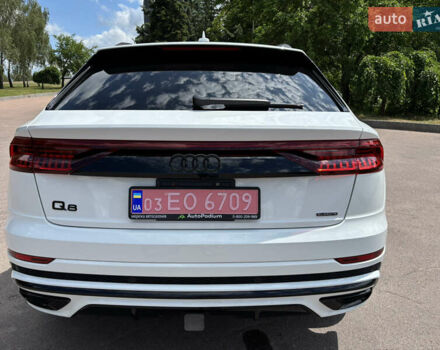 Білий Ауді Q8, об'ємом двигуна 3 л та пробігом 30 тис. км за 65000 $, фото 7 на Automoto.ua