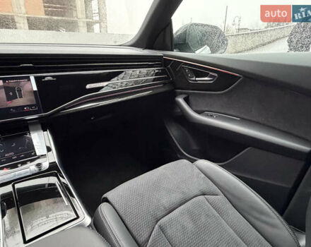 Білий Ауді Q8, об'ємом двигуна 2.97 л та пробігом 15 тис. км за 79900 $, фото 70 на Automoto.ua