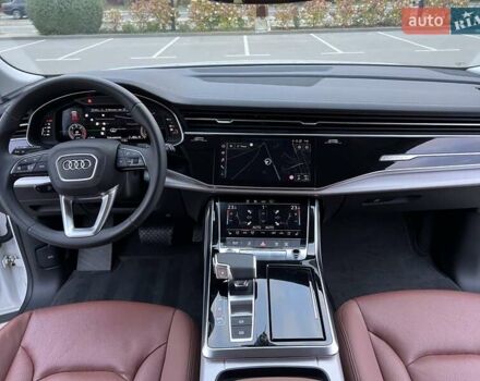 Ауди Q8 2023 в Киеве на Automoto.ua Белый Ауди Q8, объемом двигателя 2.97 л и пробегом 71 тыс. км за 75900 $, фото 56 на Automoto.ua